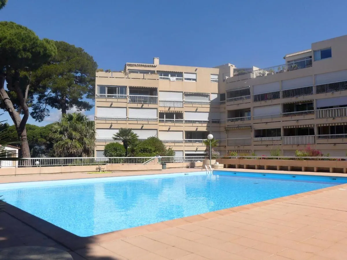 Apartment Le Zodiaque Ii-2 By Interhome Hyères